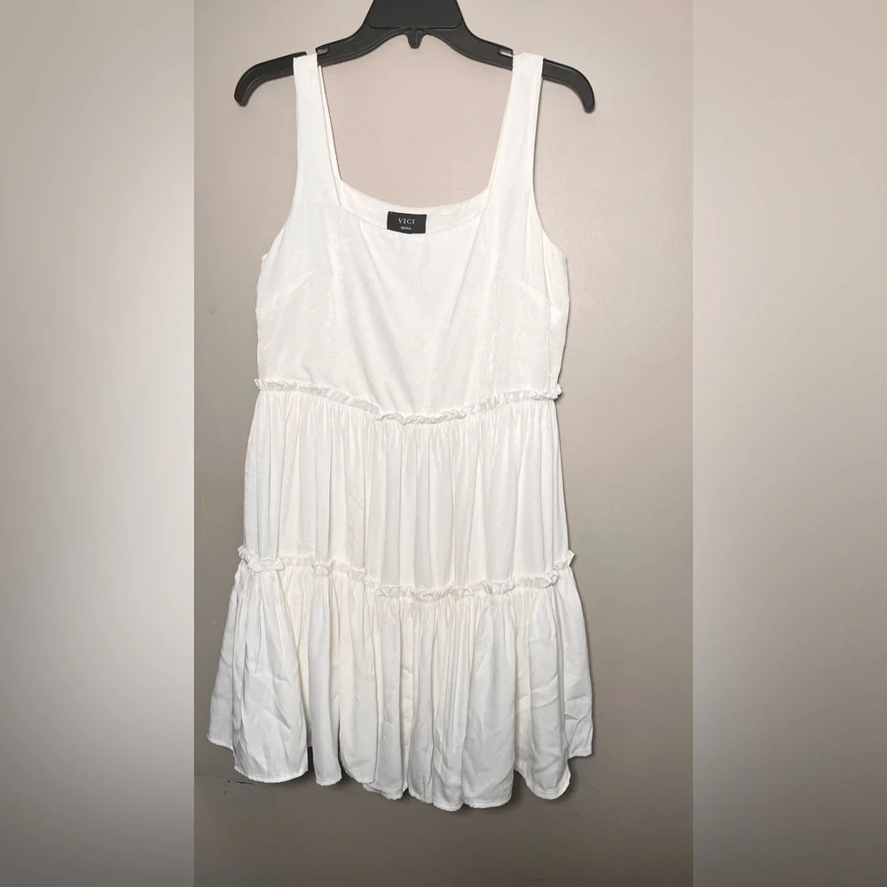 Vici White mini dress size s - Picture 1 of 8
